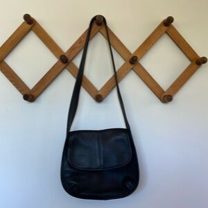 Coach Bag-simple Maybe from 80’s(🤔) in Great Shape-rips/tears or stains🖤